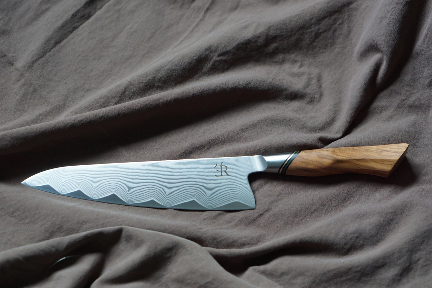 Das Legacy Chefmesser (A-73) – Das preisgekrönte Meisterwerk aus 73 Lagen