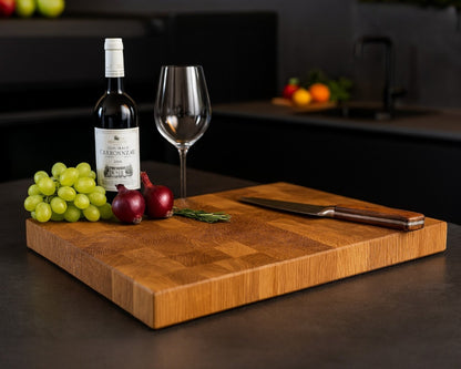 Stirnholz Schneidebrett (Eiche) in Handarbeit - Ein Schneidebrett fürs Leben