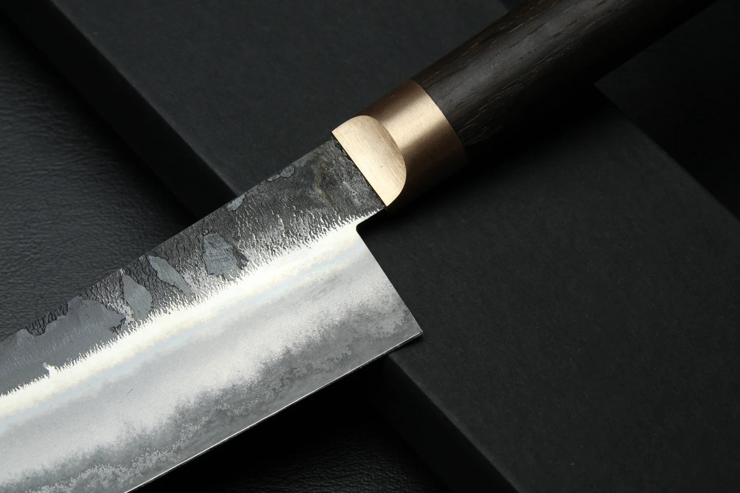 Santoku Bog Oak – Handgeschmiedete Perfektion aus Österreich - CULINOR
