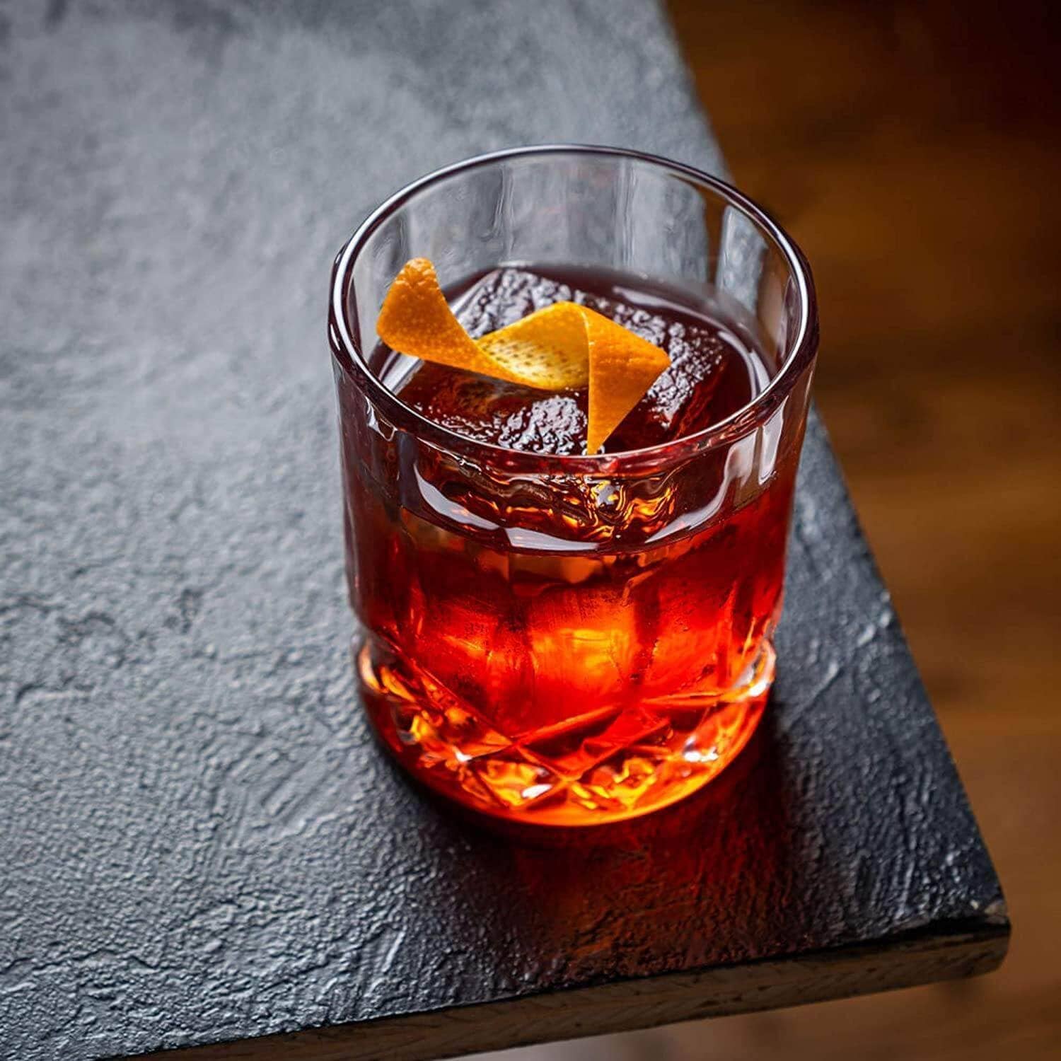 Das Connoisseur's Set -  Granit-Whisky-Steine und Signature Whiskey Glass Edition - CULINOR
