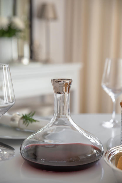 Karaffe „Edward“ – mundgeblasenes Kristallglas mit edlem Platinrand - CULINOR